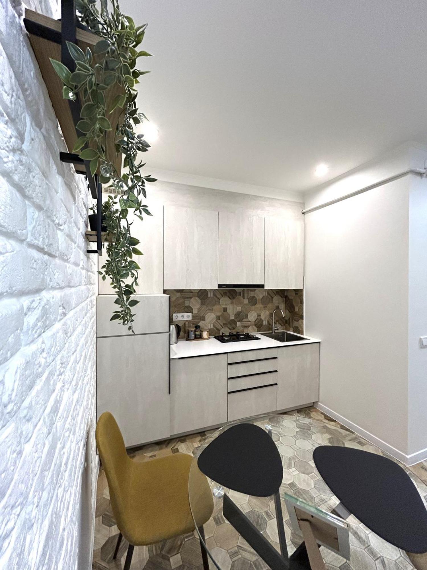 Modern Apartment, 100M To Opera Lviv Eksteriør billede