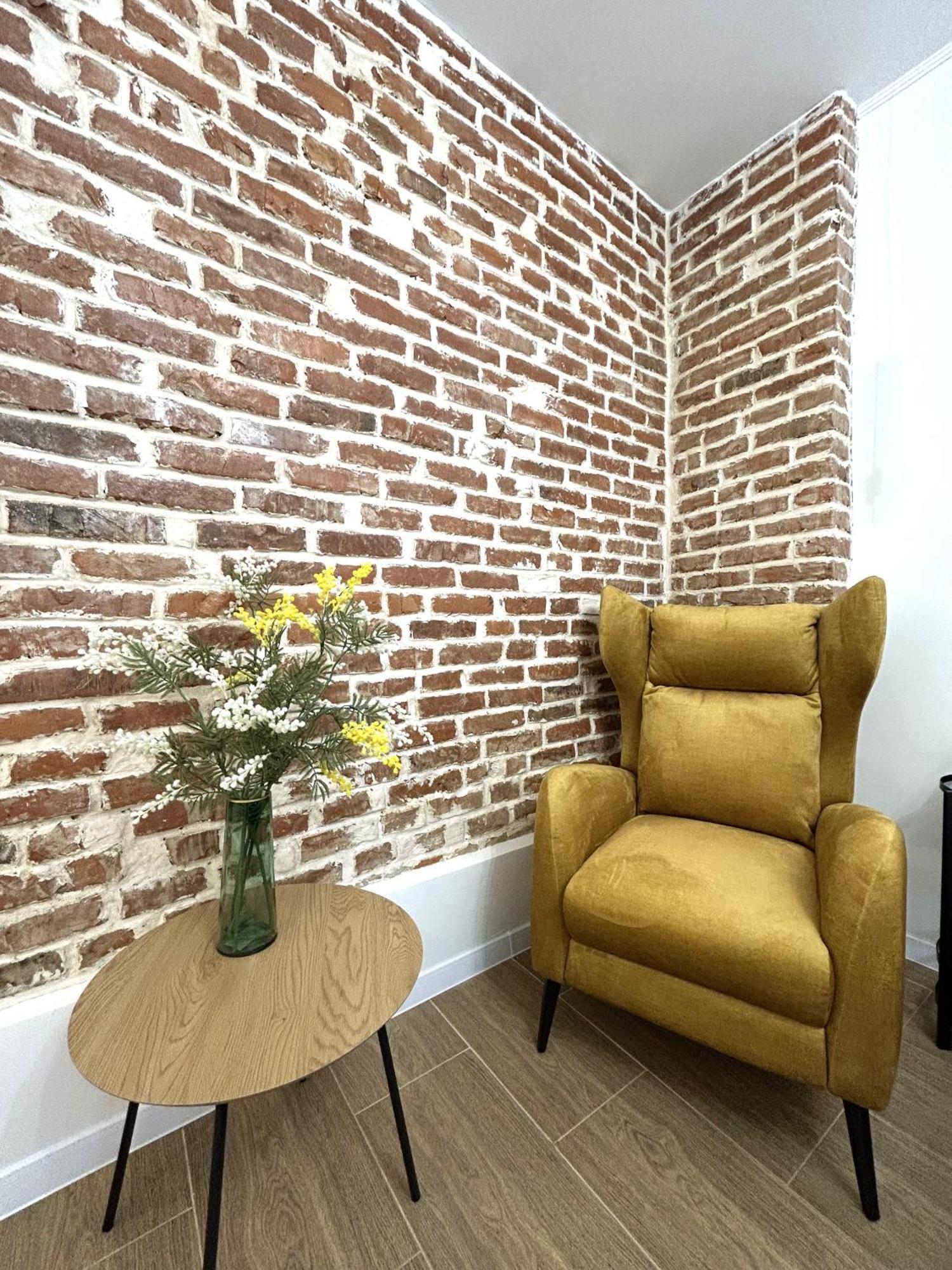 Modern Apartment, 100M To Opera Lviv Eksteriør billede